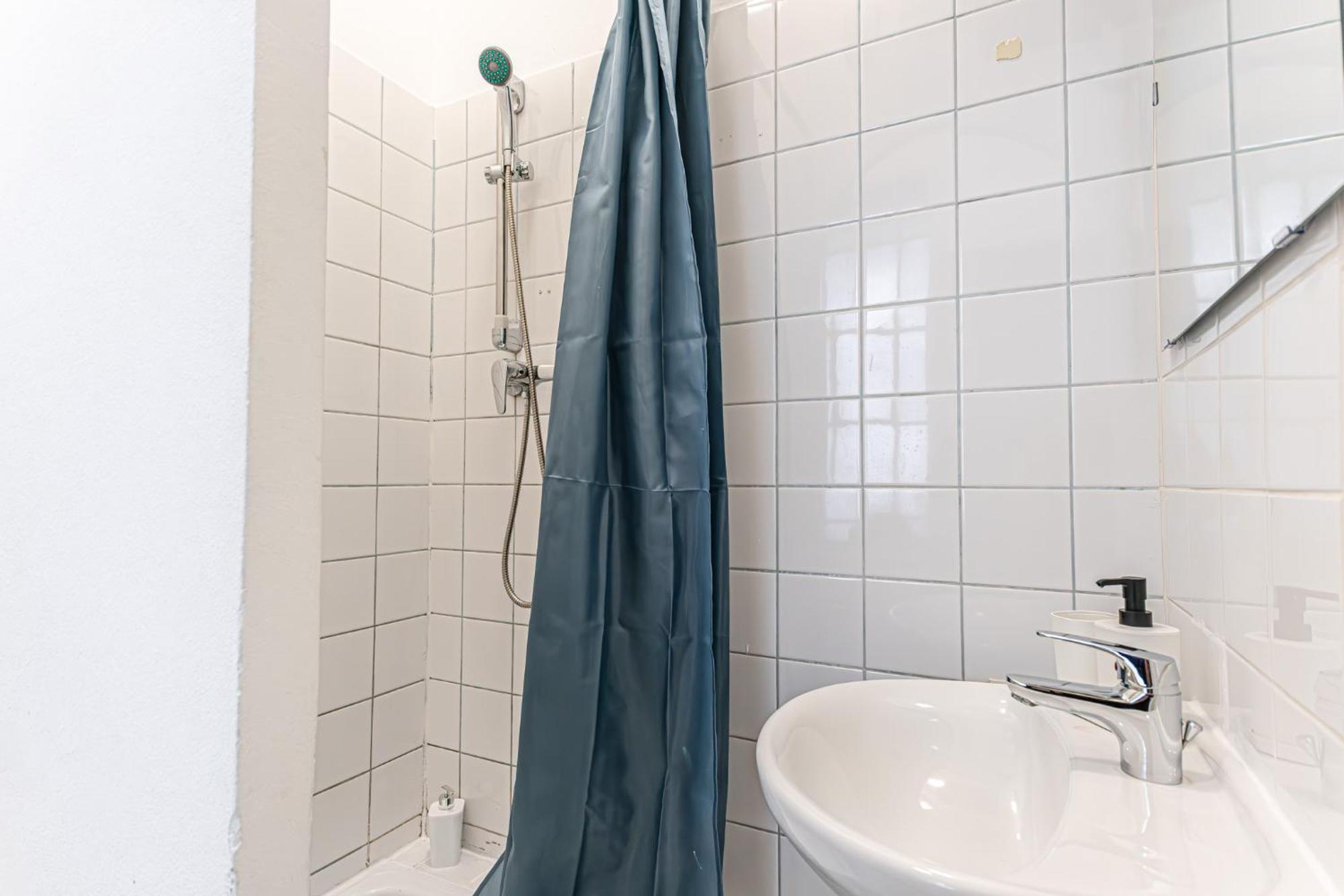 Apartment Bright 1br 10 Min From Heart Of Wien